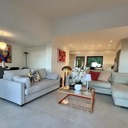 Superbe Vue - 5 - Centre & A 8' Willa
